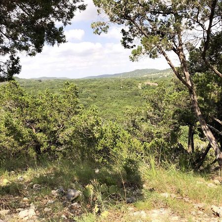 Rockin' B Ranch Love Shack Pipe Creek Exterior photo